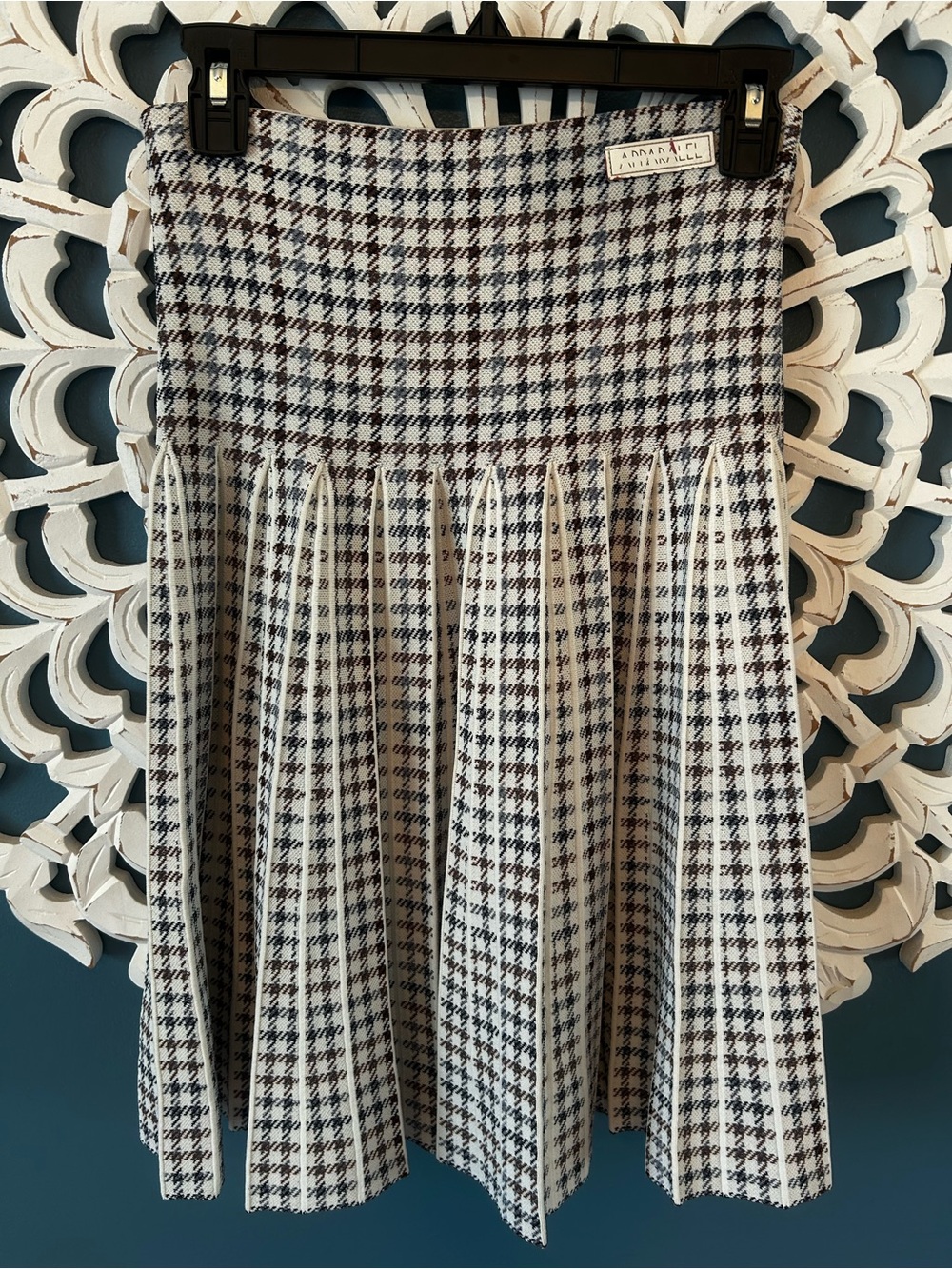Apparalel High-Waist Pleated Houndstooth Skirt In White Blue & Brown *Like New*